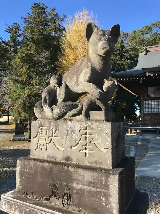 女化神社の狛犬