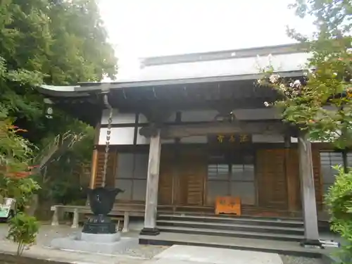 法善寺の本殿・本堂