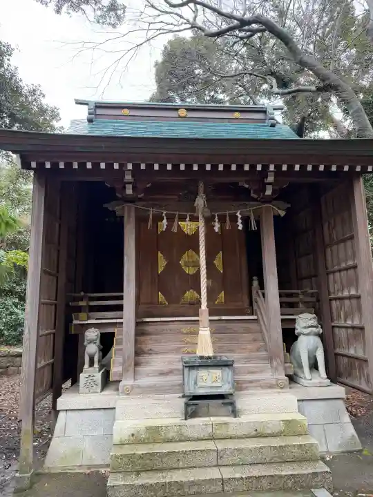 角鹿神社の{uncategorized: "未分類", other: "その他", undefined: "問題あり", building: "その他建物", grave: "お墓", sacred_gate: "鳥居", guardian: "狛犬", statue: "像", buddha: "仏像", history: "歴史", nature: "自然", garden: "庭園", animal: "動物", pagoda: "塔", temizu: "手水舎", mountain_gate: "山門・神門", sanctuary: "本殿・本堂", subordinate: "末社・摂社", art: "芸術", scenery: "景色", jizo: "地蔵", ema: "絵馬", goshuin: "御朱印", omikuji: "おみくじ", items: "授与品その他", amulet: "お守り", goshuincho: "御朱印帳", eats: "食事", festival: "お祭り", votive_dance: "神楽", shichigosan: "七五三参", wedding: "結婚式", experience: "体験その他", initially: "初詣", around: "周辺", anti_infection: "感染症対策"}
