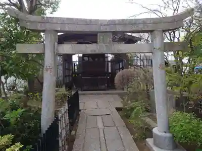 白山神社の鳥居