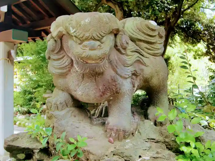 菊田神社の狛犬