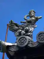 宝持院の山門・神門