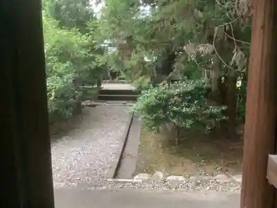 溝旗神社（肇國神社）の末社・摂社