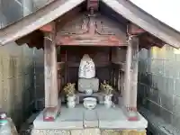 浄源寺の{uncategorized: "未分類", other: "その他", undefined: "問題あり", building: "その他建物", grave: "お墓", sacred_gate: "鳥居", guardian: "狛犬", statue: "像", buddha: "仏像", history: "歴史", nature: "自然", garden: "庭園", animal: "動物", pagoda: "塔", temizu: "手水舎", mountain_gate: "山門・神門", sanctuary: "本殿・本堂", subordinate: "末社・摂社", art: "芸術", scenery: "景色", jizo: "地蔵", ema: "絵馬", goshuin: "御朱印", omikuji: "おみくじ", items: "授与品その他", amulet: "お守り", goshuincho: "御朱印帳", eats: "食事", festival: "お祭り", votive_dance: "神楽", shichigosan: "七五三参", wedding: "結婚式", experience: "体験その他", initially: "初詣", around: "周辺", anti_infection: "感染症対策"}