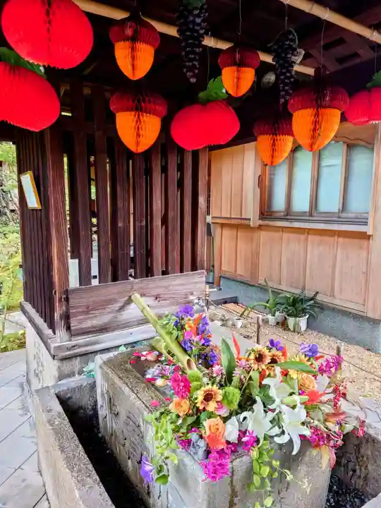 勝林寺の手水舎