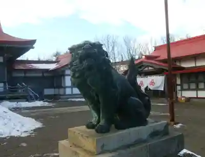 釧路一之宮 厳島神社の狛犬