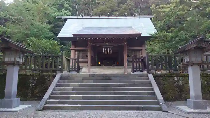 安房神社の本殿・本堂