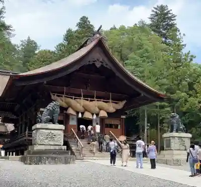 諏訪大社下社秋宮(長野県)
