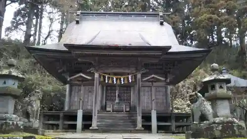 配志和神社の本殿