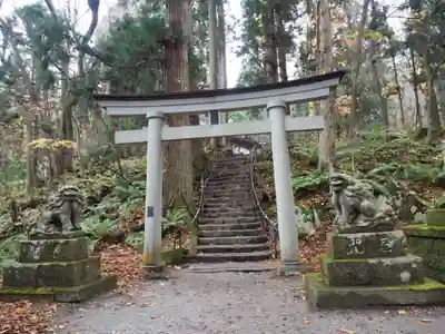 十和田神社の鳥居
