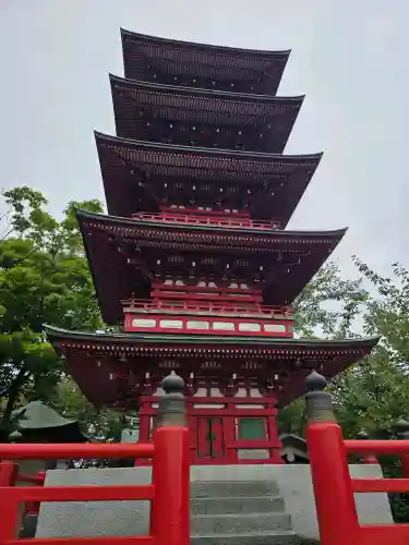 倶利迦羅不動寺山頂本堂の{uncategorized: "未分類", other: "その他", undefined: "問題あり", building: "その他建物", grave: "お墓", sacred_gate: "鳥居", guardian: "狛犬", statue: "像", buddha: "仏像", history: "歴史", nature: "自然", garden: "庭園", animal: "動物", pagoda: "塔", temizu: "手水舎", mountain_gate: "山門・神門", sanctuary: "本殿・本堂", subordinate: "末社・摂社", art: "芸術", scenery: "景色", jizo: "地蔵", ema: "絵馬", goshuin: "御朱印", omikuji: "おみくじ", items: "授与品その他", amulet: "お守り", goshuincho: "御朱印帳", eats: "食事", festival: "お祭り", votive_dance: "神楽", shichigosan: "七五三参", wedding: "結婚式", experience: "体験その他", initially: "初詣", around: "周辺", anti_infection: "感染症対策"}