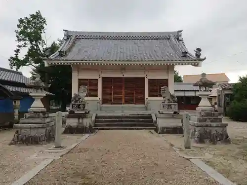 八幡神社の本殿・本堂