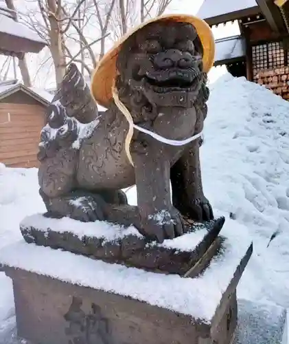 札幌諏訪神社の狛犬