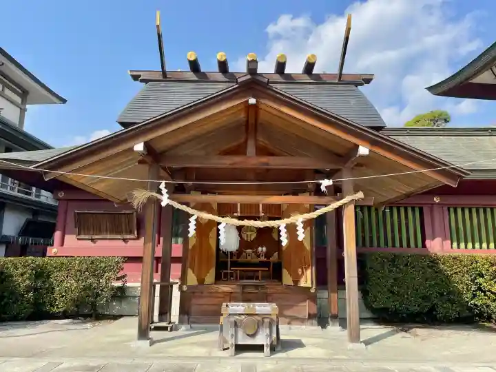 笠間稲荷神社の{uncategorized: "未分類", other: "その他", undefined: "問題あり", building: "その他建物", grave: "お墓", sacred_gate: "鳥居", guardian: "狛犬", statue: "像", buddha: "仏像", history: "歴史", nature: "自然", garden: "庭園", animal: "動物", pagoda: "塔", temizu: "手水舎", mountain_gate: "山門・神門", sanctuary: "本殿・本堂", subordinate: "末社・摂社", art: "芸術", scenery: "景色", jizo: "地蔵", ema: "絵馬", goshuin: "御朱印", omikuji: "おみくじ", items: "授与品その他", amulet: "お守り", goshuincho: "御朱印帳", eats: "食事", festival: "お祭り", votive_dance: "神楽", shichigosan: "七五三参", wedding: "結婚式", experience: "体験その他", initially: "初詣", around: "周辺", anti_infection: "感染症対策"}