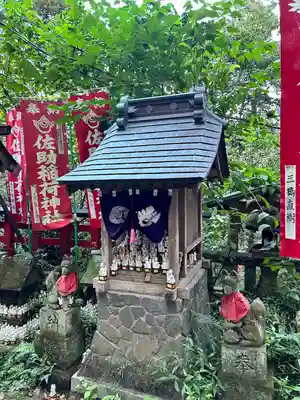 佐助稲荷神社の末社・摂社