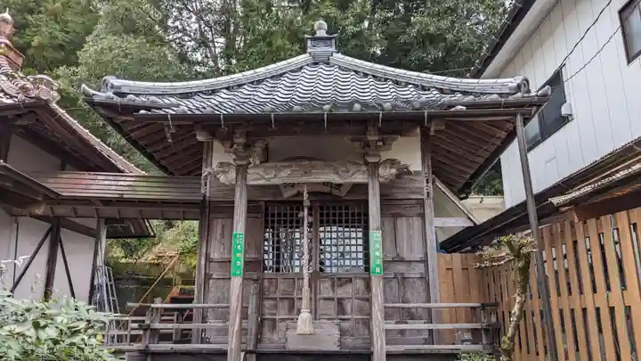 峰興寺の末社・摂社