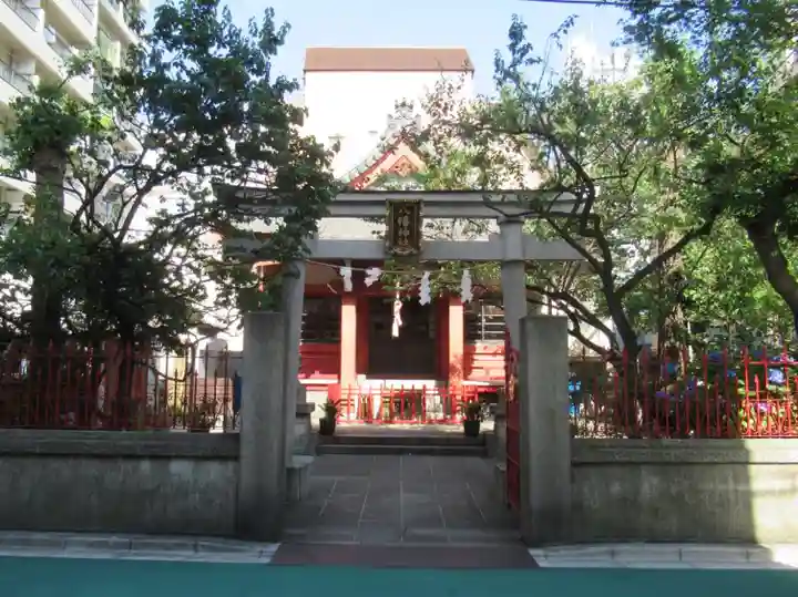 八幡神社の鳥居