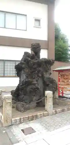 鶴見神社の狛犬