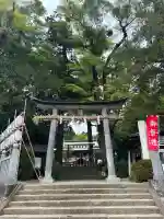 比々多神社の{uncategorized: "未分類", other: "その他", undefined: "問題あり", building: "その他建物", grave: "お墓", sacred_gate: "鳥居", guardian: "狛犬", statue: "像", buddha: "仏像", history: "歴史", nature: "自然", garden: "庭園", animal: "動物", pagoda: "塔", temizu: "手水舎", mountain_gate: "山門・神門", sanctuary: "本殿・本堂", subordinate: "末社・摂社", art: "芸術", scenery: "景色", jizo: "地蔵", ema: "絵馬", goshuin: "御朱印", omikuji: "おみくじ", items: "授与品その他", amulet: "お守り", goshuincho: "御朱印帳", eats: "食事", festival: "お祭り", votive_dance: "神楽", shichigosan: "七五三参", wedding: "結婚式", experience: "体験その他", initially: "初詣", around: "周辺", anti_infection: "感染症対策"}