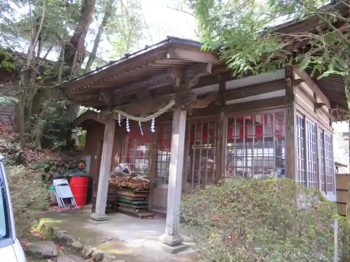 熊野神社の本殿