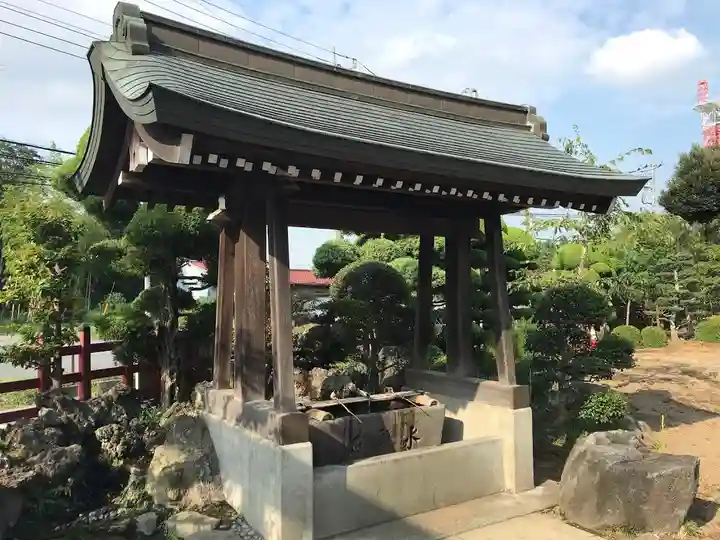 埴生神社の手水舎