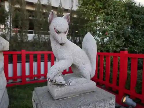 アクアシティお台場神社の狛犬