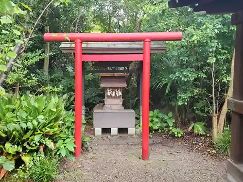 伊砂砂神社の末社