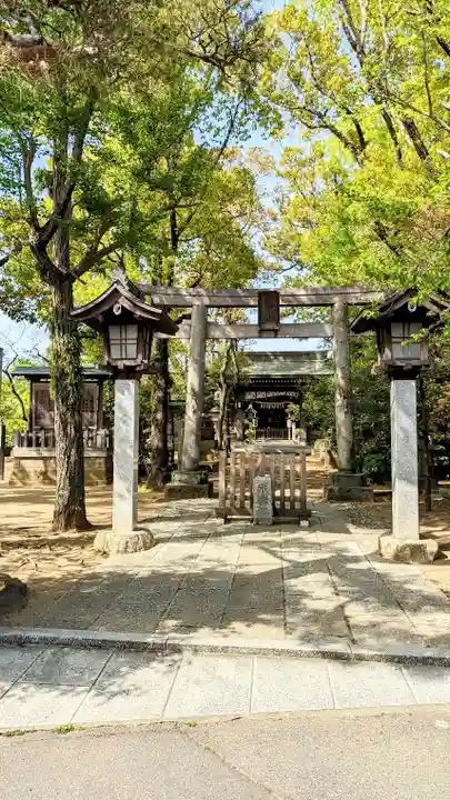 白幡天神社の鳥居