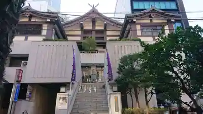 出雲大社東京分祠の山門・神門