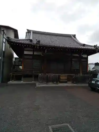 多聞院の本殿・本堂