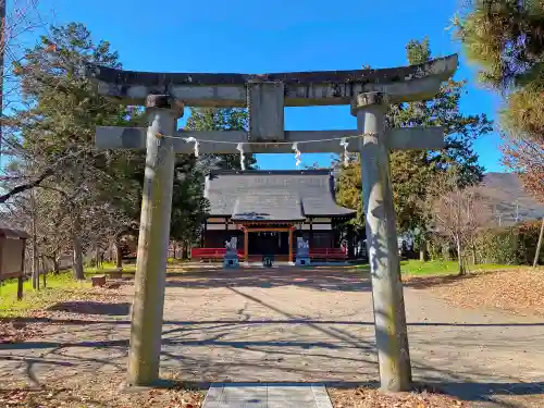 甲斐奈神社の鳥居