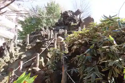 鳩森八幡神社の末社・摂社