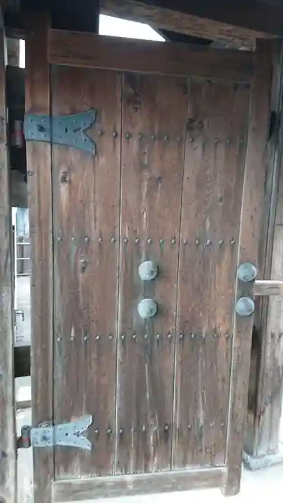 正覚寺の山門・神門