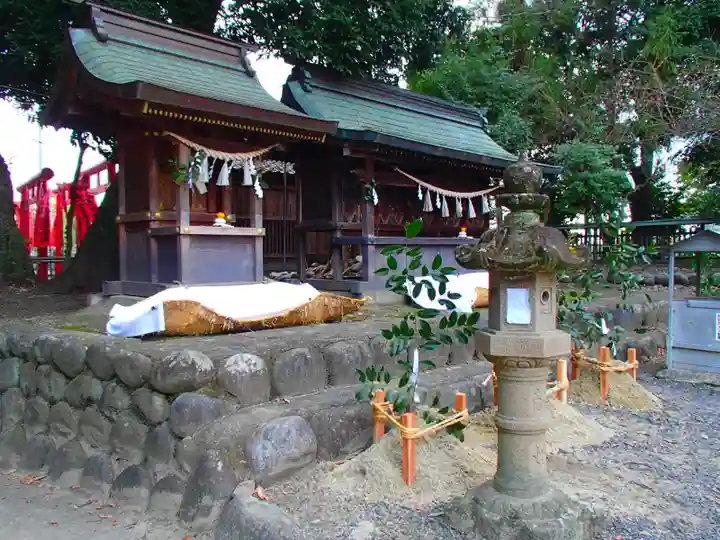 土田白鬚神社の末社・摂社