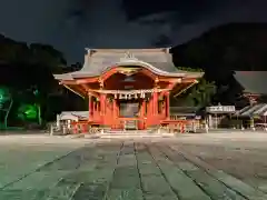 鶴岡八幡宮の本殿