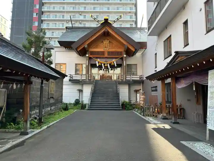 札幌祖霊神社の本殿・本堂