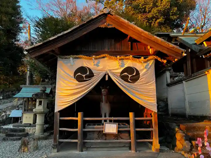 針綱神社の末社・摂社