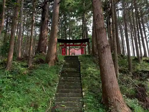 愛宕神社の鳥居