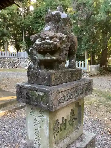熊野社の狛犬