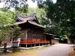 王宮神社の本殿