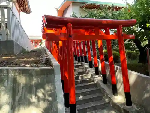 神鳥前川神社の鳥居