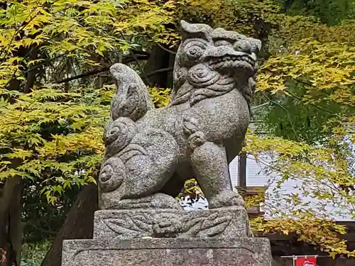 杉森神社の狛犬