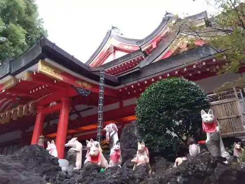 京濱伏見稲荷神社の狛犬