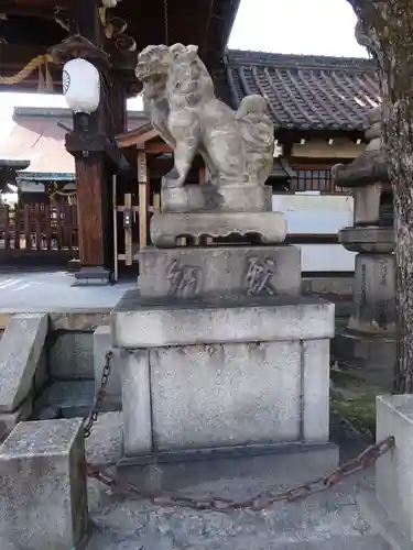 六孫王神社の狛犬