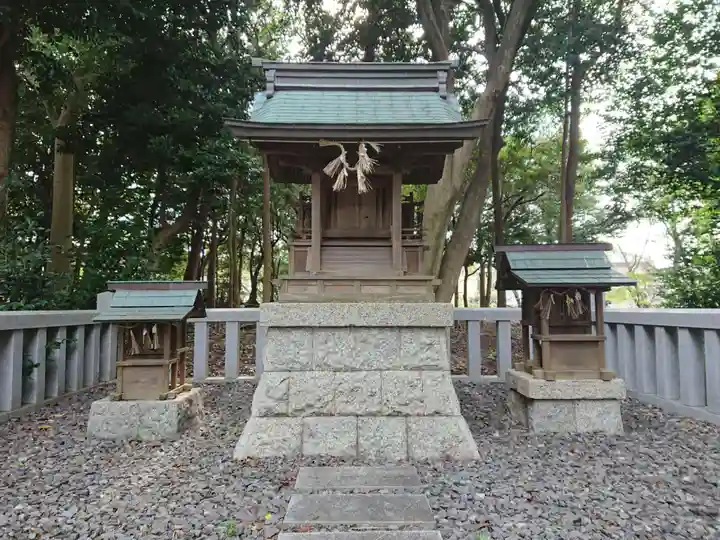 若宮八幡社の末社・摂社