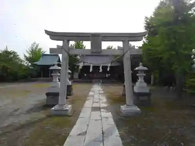大瀬氷川神社の鳥居