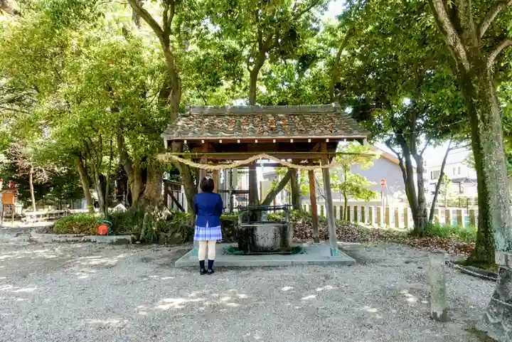 澁川神社(渋川神社)の手水舎