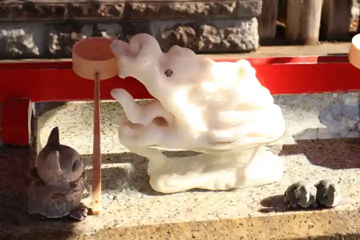 八幡宮の{uncategorized: "未分類", other: "その他", undefined: "問題あり", building: "その他建物", grave: "お墓", sacred_gate: "鳥居", guardian: "狛犬", statue: "像", buddha: "仏像", history: "歴史", nature: "自然", garden: "庭園", animal: "動物", pagoda: "塔", temizu: "手水舎", mountain_gate: "山門・神門", sanctuary: "本殿・本堂", subordinate: "末社・摂社", art: "芸術", scenery: "景色", jizo: "地蔵", ema: "絵馬", goshuin: "御朱印", omikuji: "おみくじ", items: "授与品その他", amulet: "お守り", goshuincho: "御朱印帳", eats: "食事", festival: "お祭り", votive_dance: "神楽", shichigosan: "七五三参", wedding: "結婚式", experience: "体験その他", initially: "初詣", around: "周辺", anti_infection: "感染症対策"}