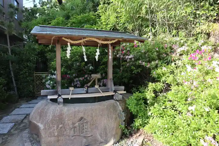八宮神社の手水舎
