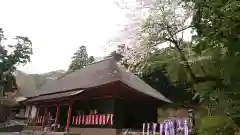 宝城坊の本殿